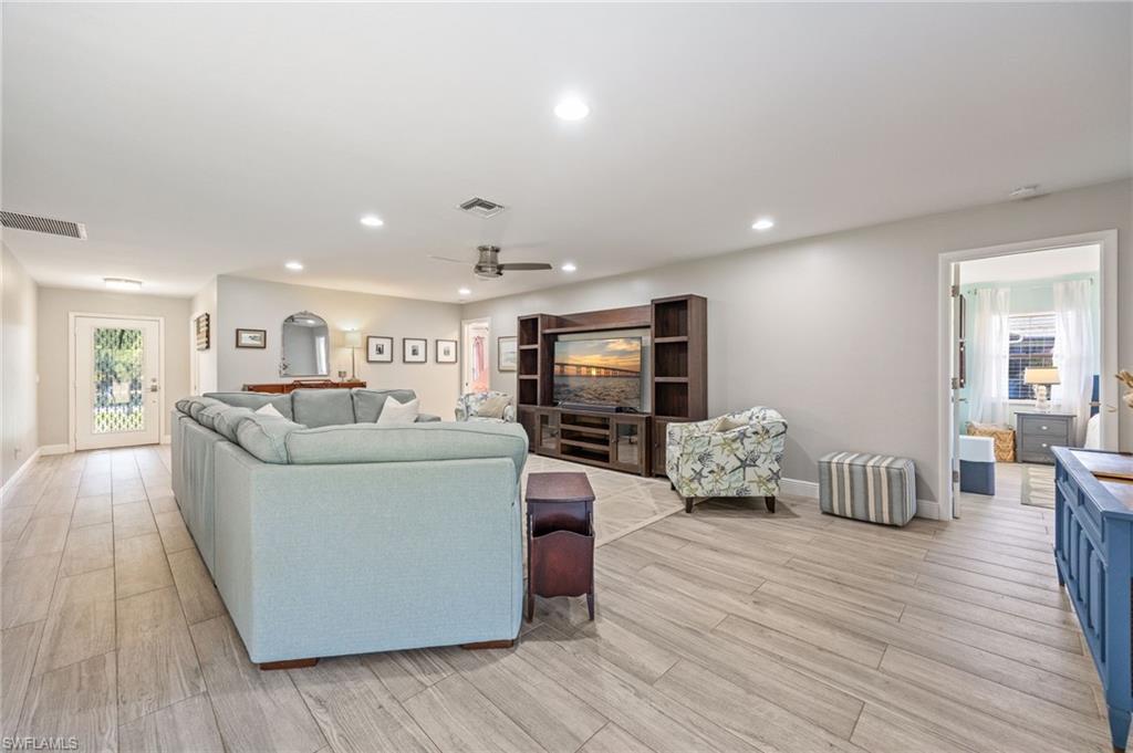 EAGLE RIDGE - Residential