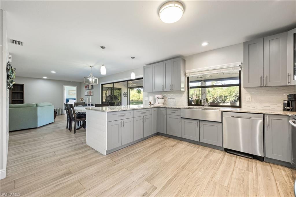 EAGLE RIDGE - Residential