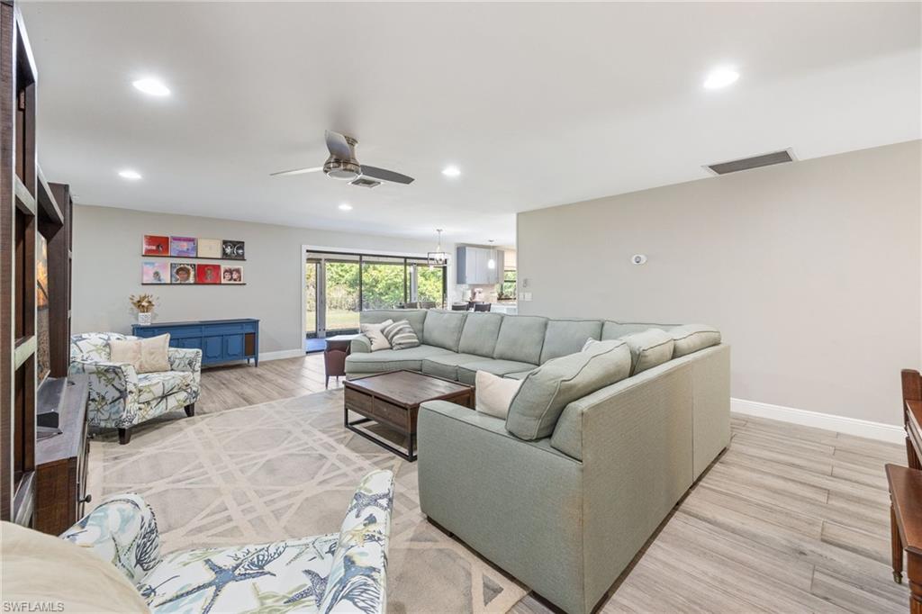 EAGLE RIDGE - Residential