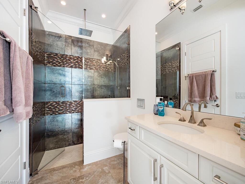 PINE RIDGE - Residential