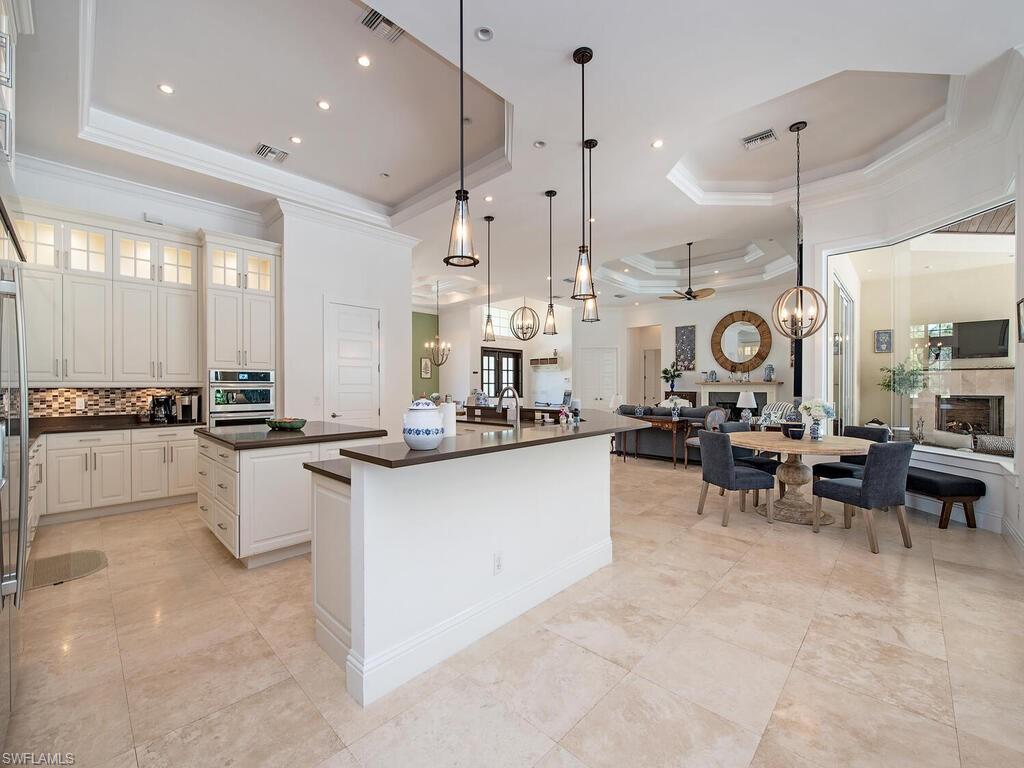 PINE RIDGE - Residential