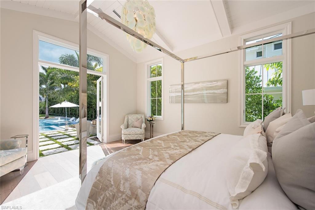 OLDE NAPLES - Residential