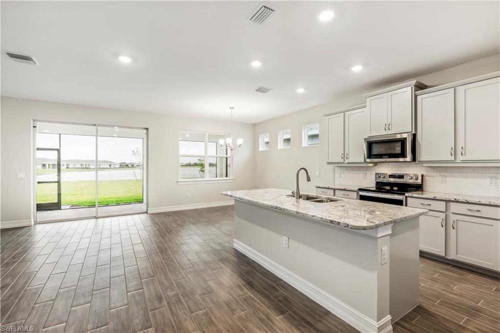 STONEWATER - Residential