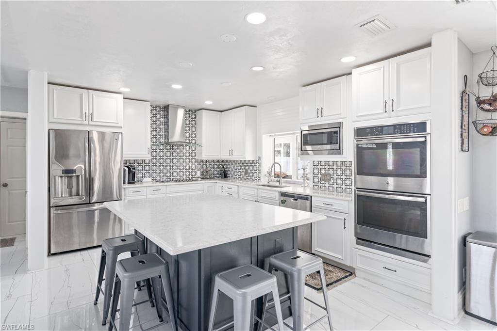 GOLDEN GATE CITY - Residential