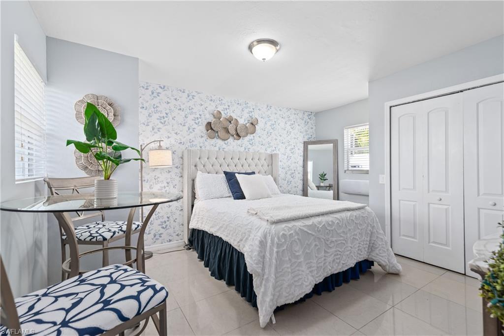 GOLDEN GATE CITY - Residential