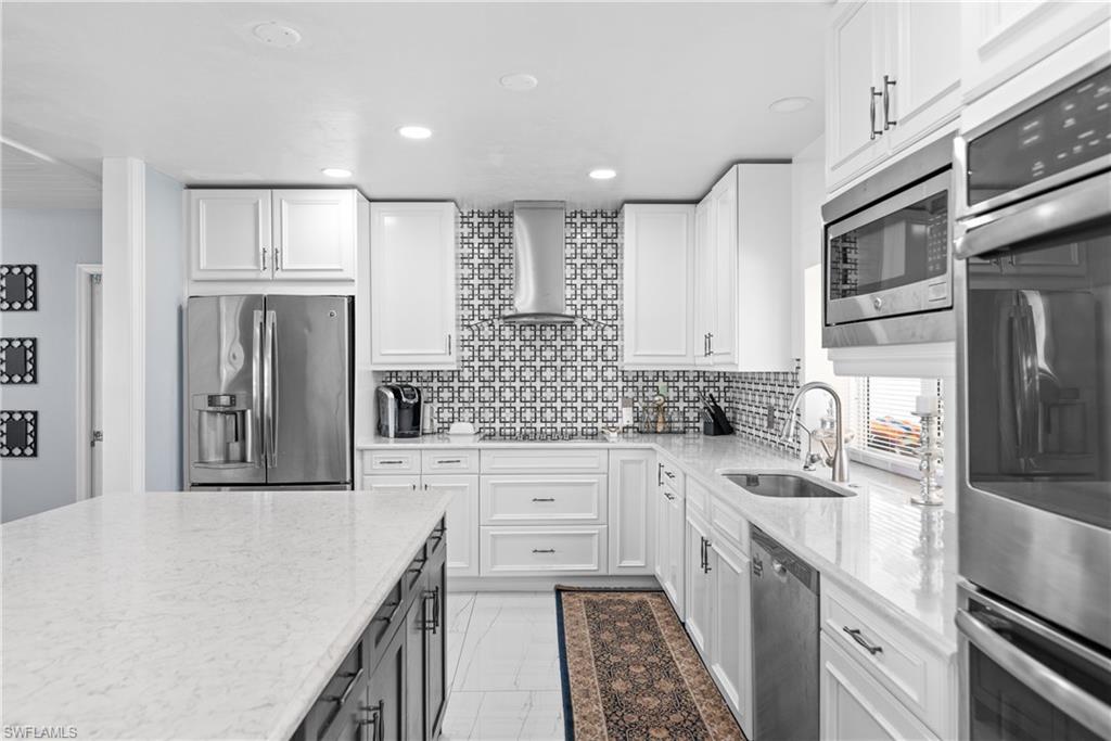 GOLDEN GATE CITY - Residential