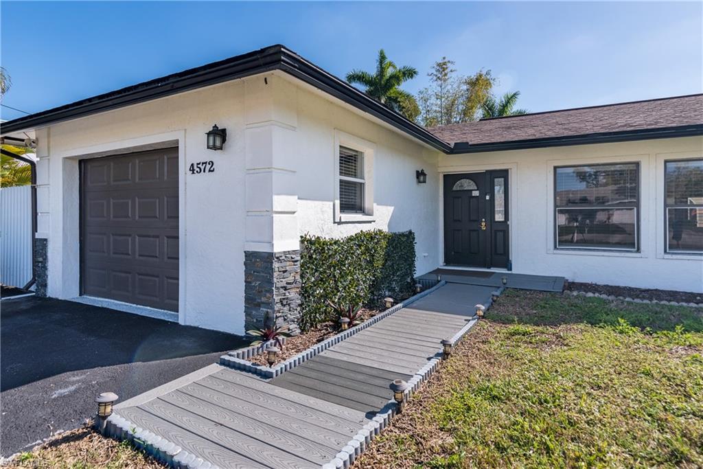 GOLDEN GATE CITY - Residential