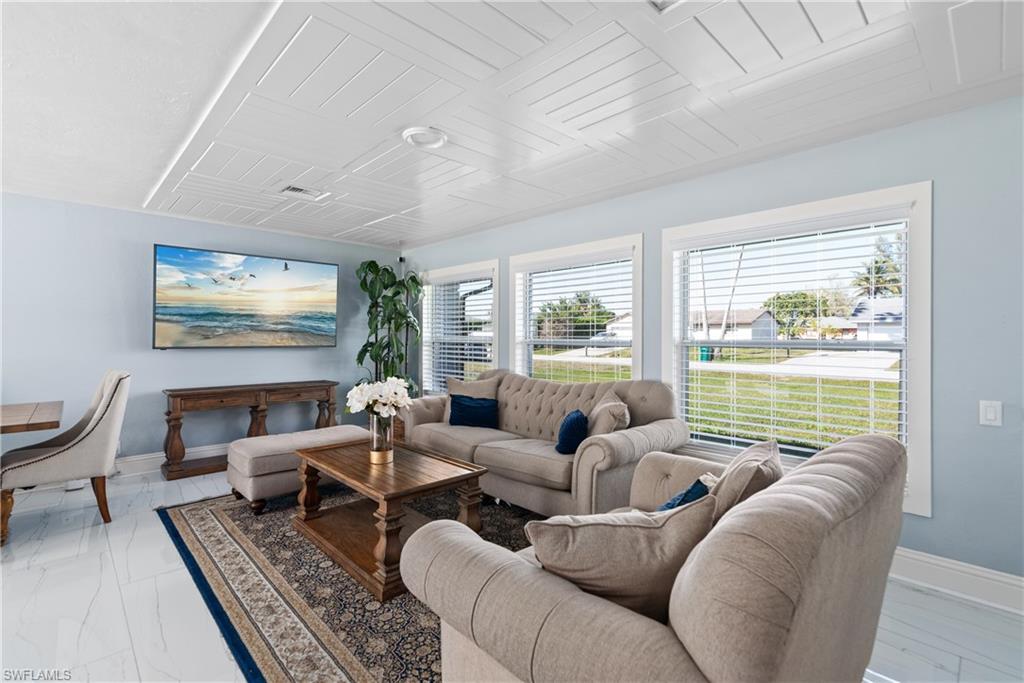 GOLDEN GATE CITY - Residential