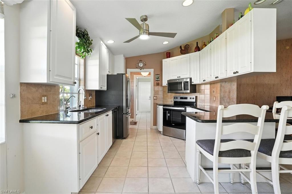 VILLAGE WALK - Residential