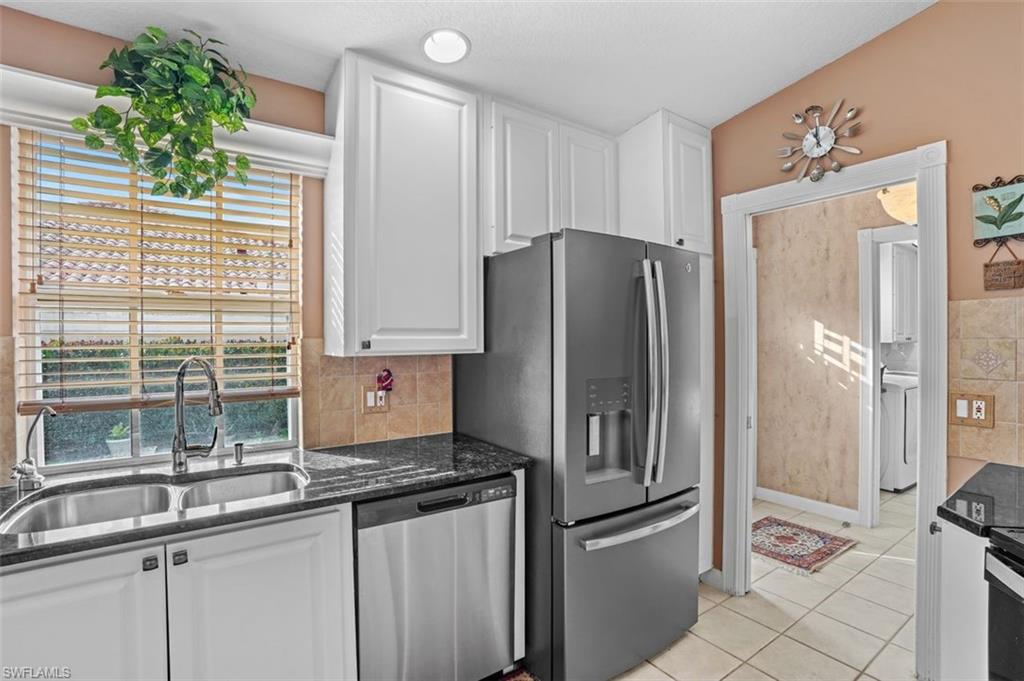 VILLAGE WALK - Residential