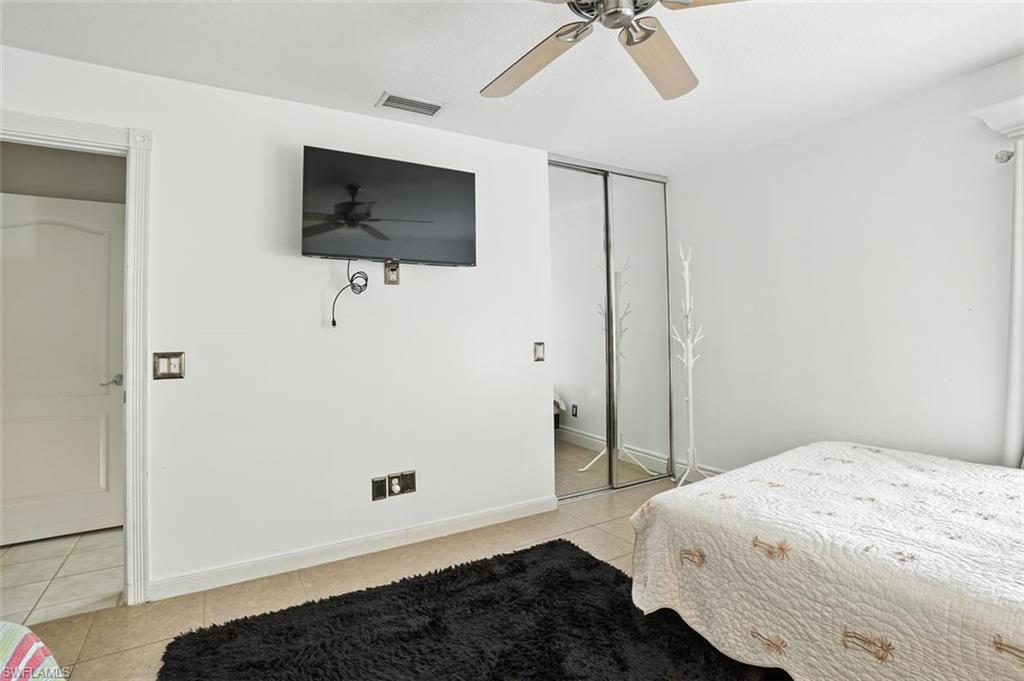 VILLAGE WALK - Residential