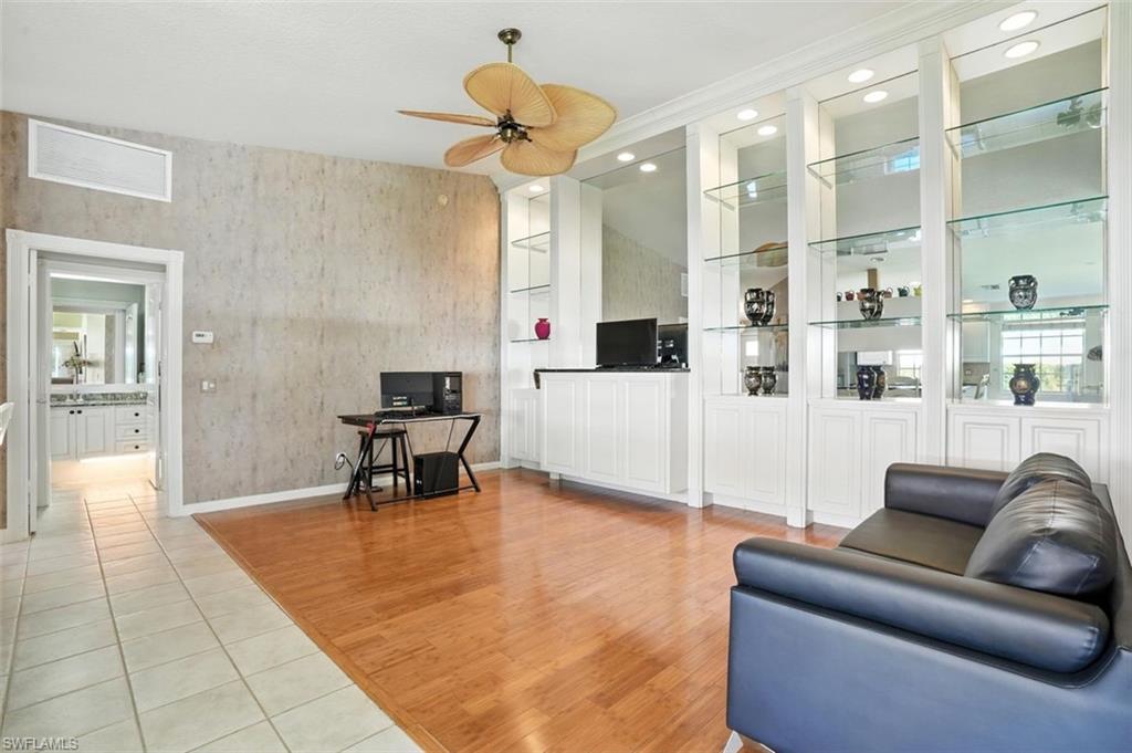 VILLAGE WALK - Residential