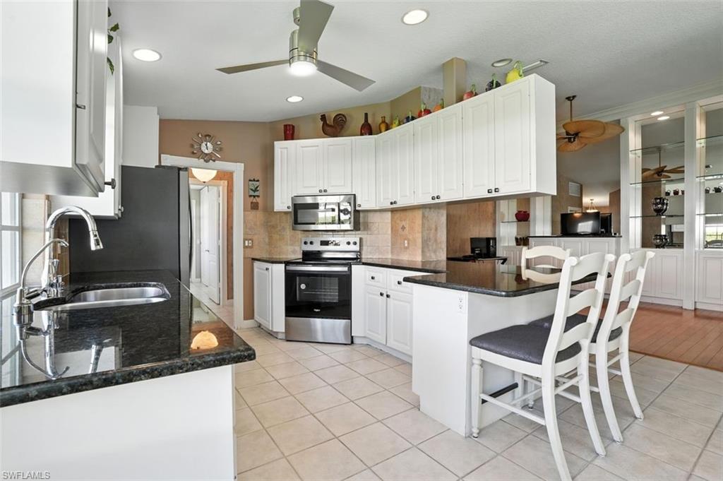 VILLAGE WALK - Residential