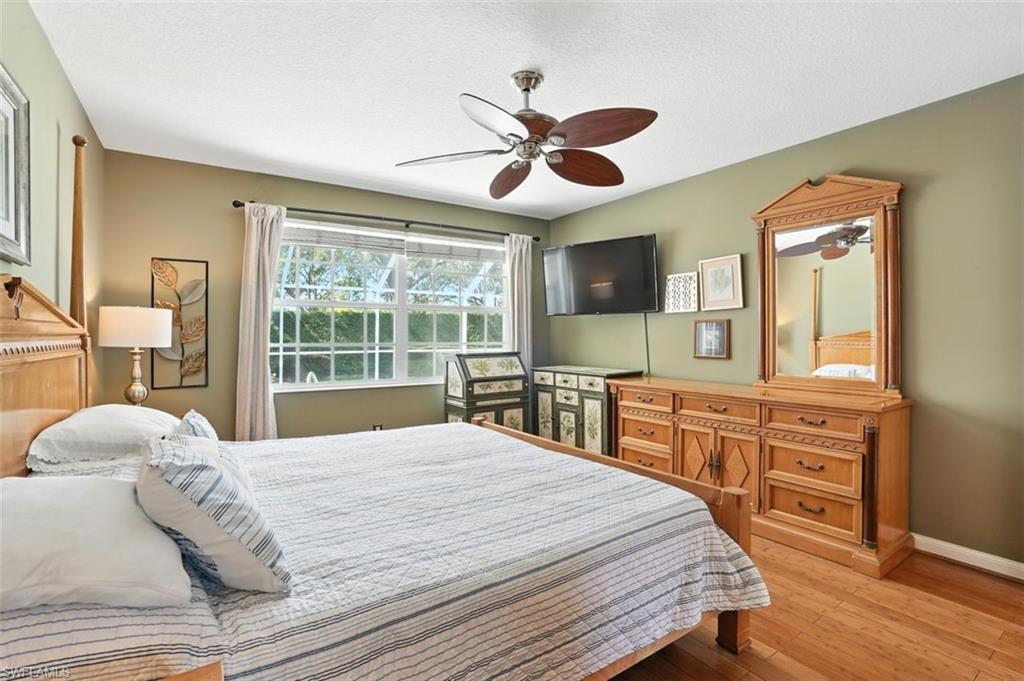 VILLAGE WALK - Residential