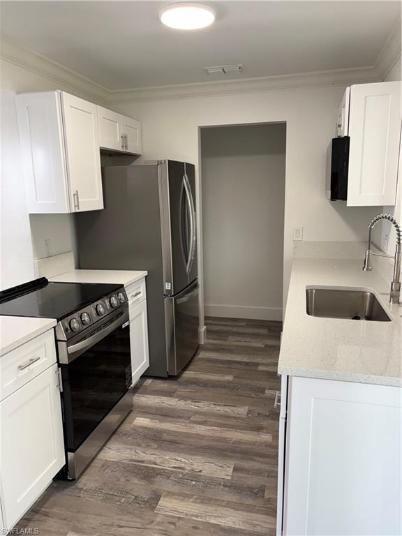 GOLDEN GATE CITY - Residential