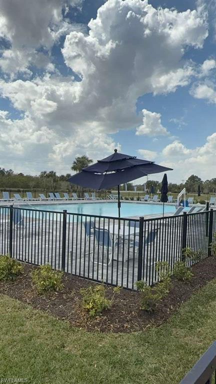 SAVANNA LAKES - Residential Lease