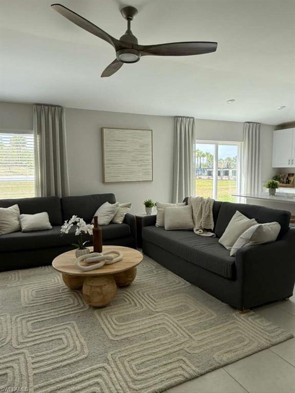 SAVANNA LAKES - Residential Lease