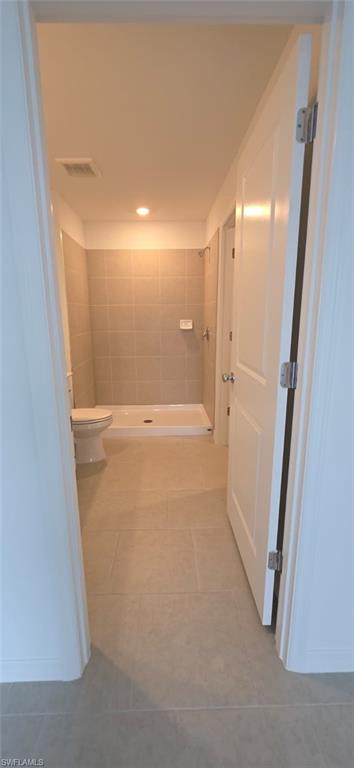 SAVANNA LAKES - Residential Lease