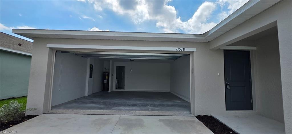 SAVANNA LAKES - Residential Lease