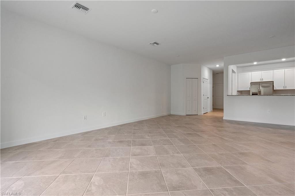 TIMBER CREEK - Residential Lease