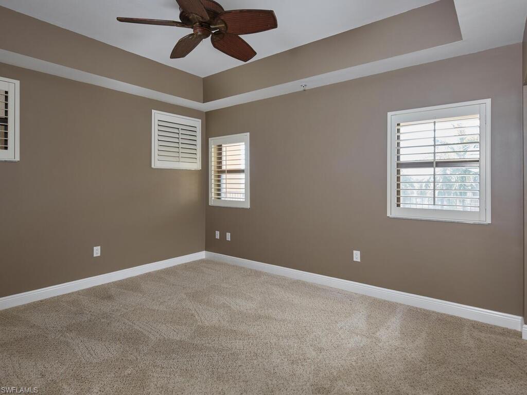 ESPLANADE - Residential