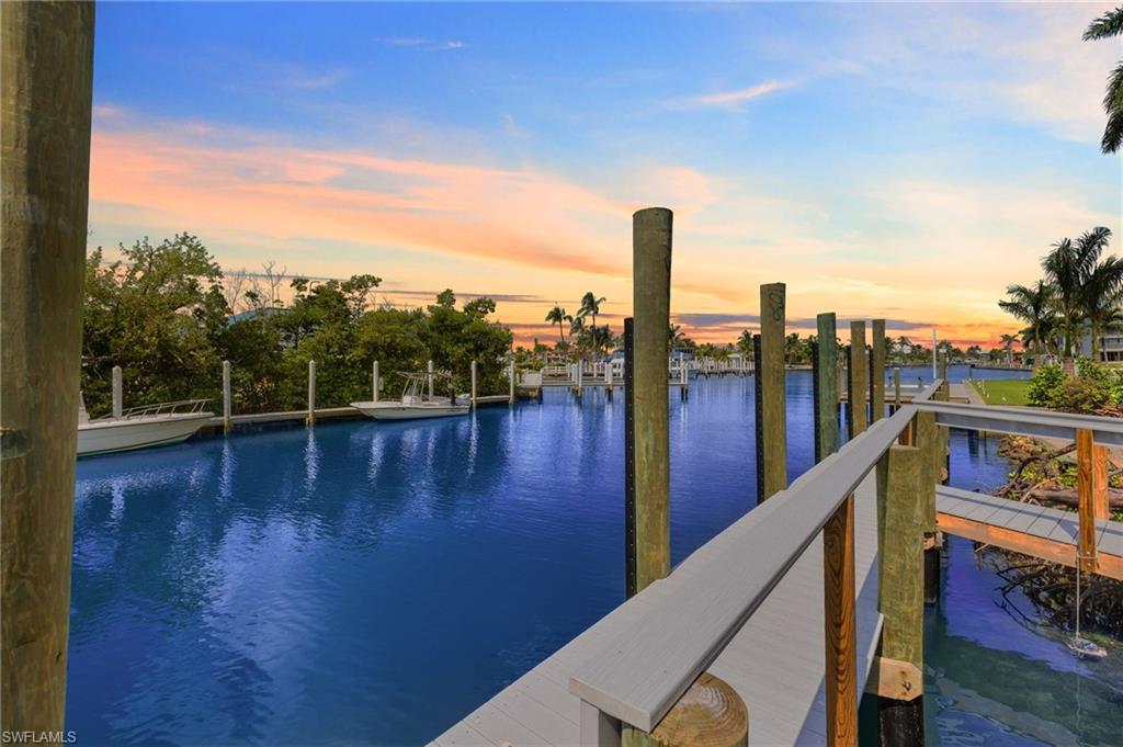 SANIBEL ESTATES - Residential