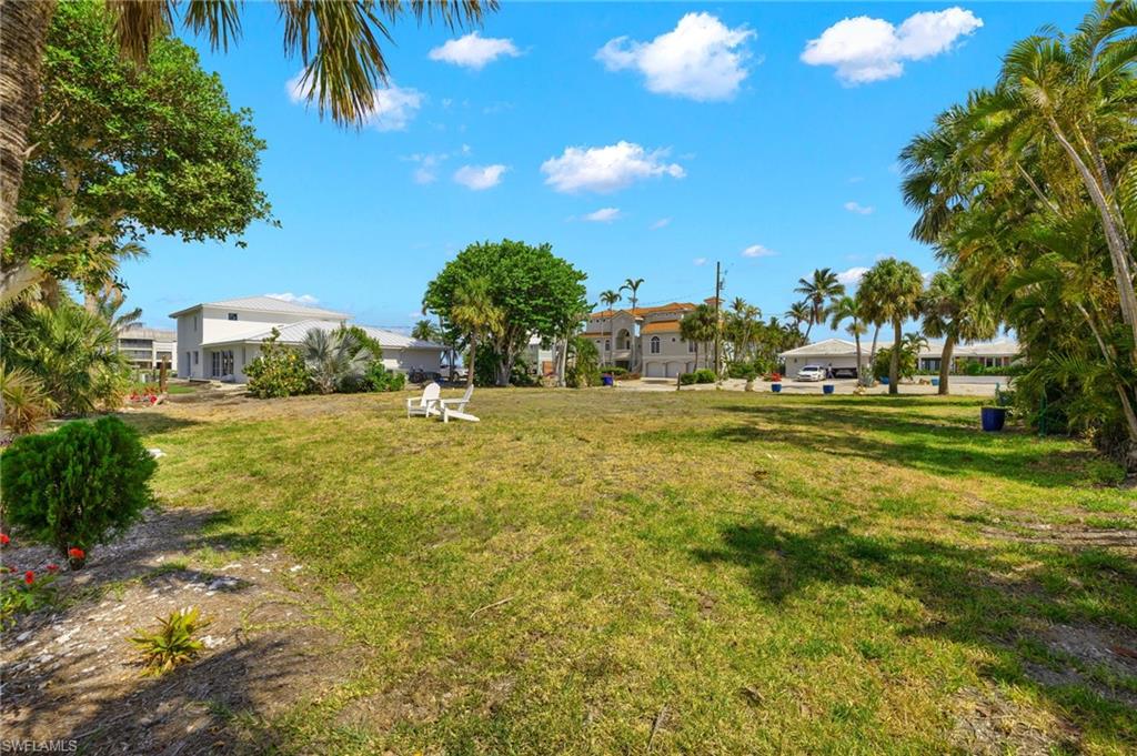 SANIBEL ESTATES - Residential