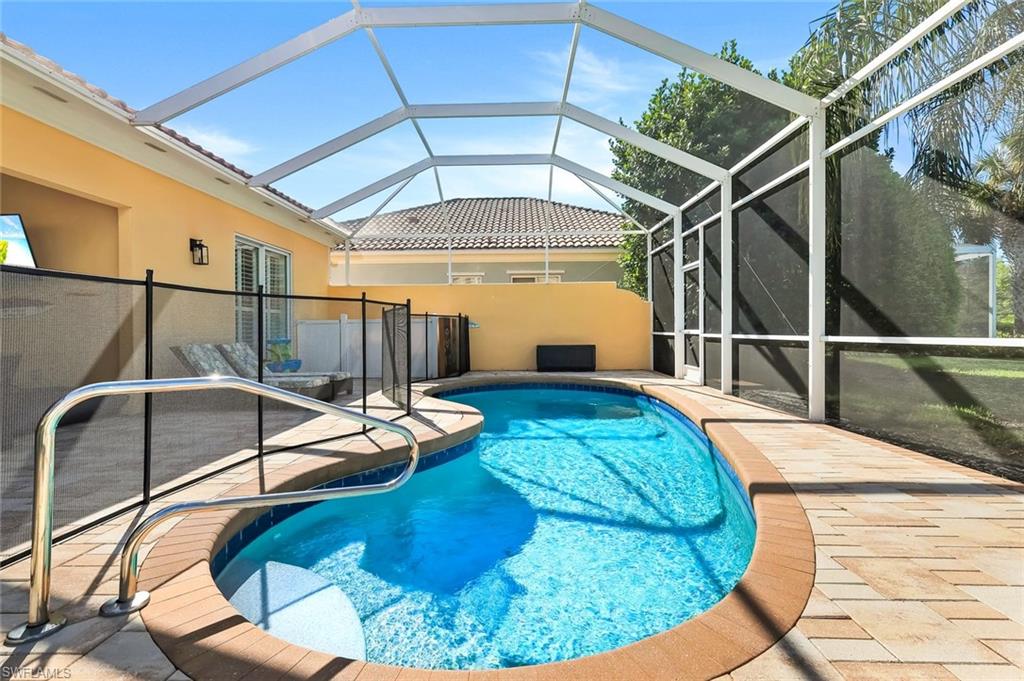 VILLAGE WALK OF BONITA SPRINGS - Residential