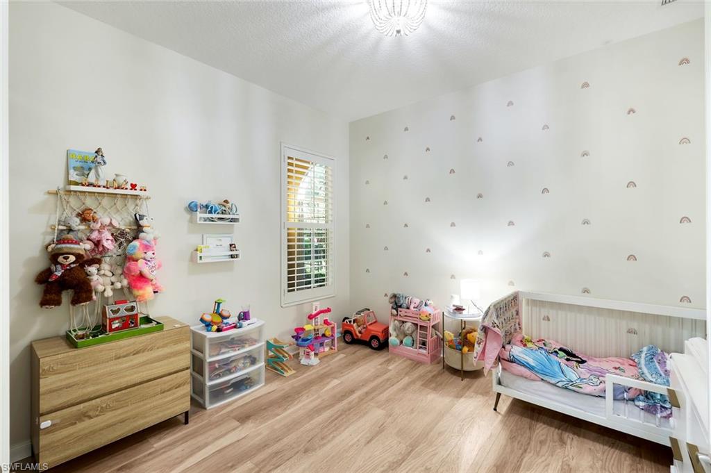 VILLAGE WALK OF BONITA SPRINGS - Residential