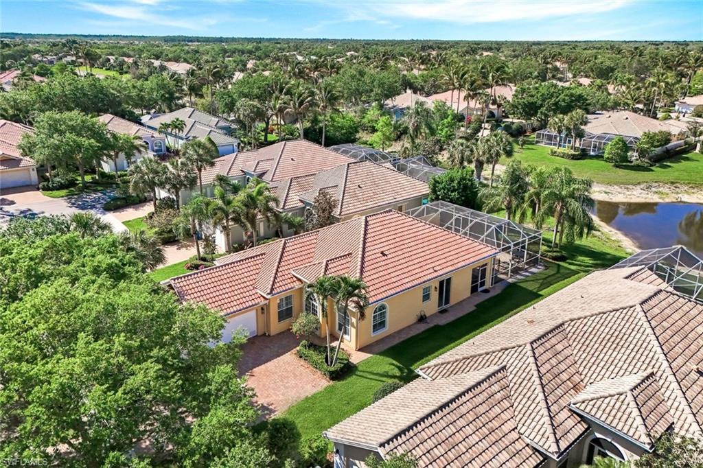 VILLAGE WALK OF BONITA SPRINGS - Residential