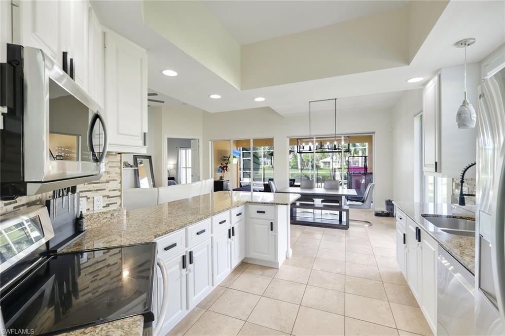 VILLAGE WALK OF BONITA SPRINGS - Residential