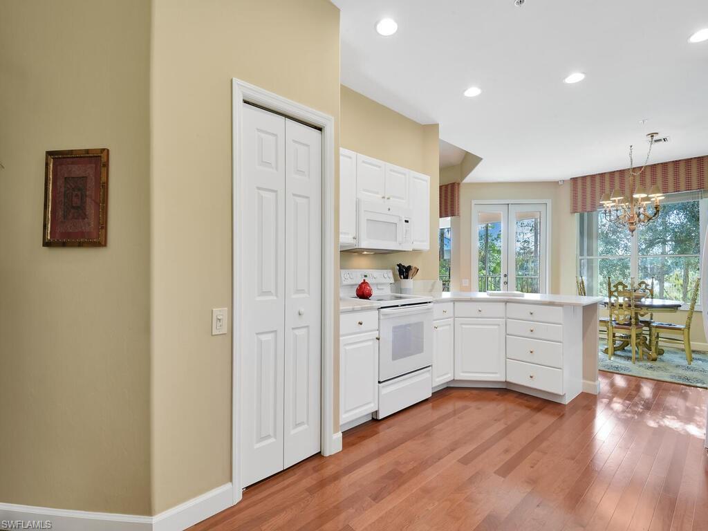 WEDGEWOOD - Residential