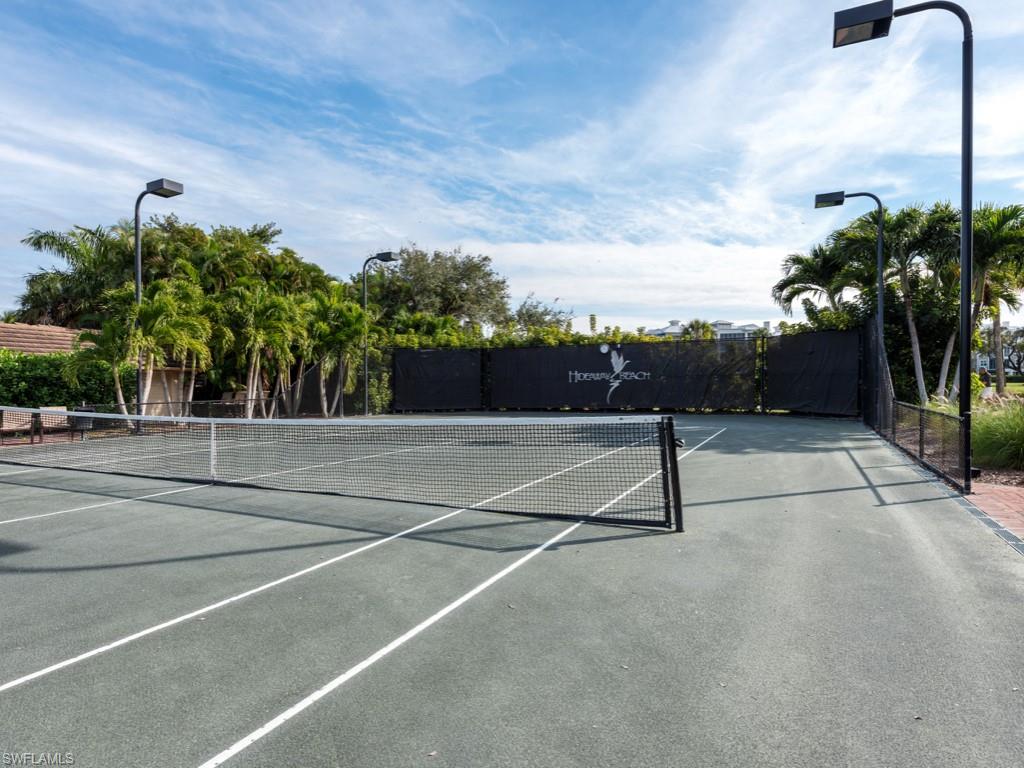 HIDEAWAY BEACH - Residential