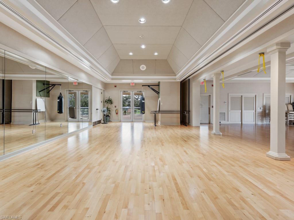 HIDEAWAY BEACH - Residential