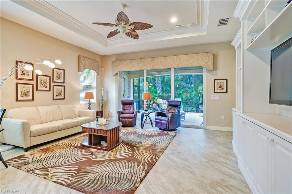 MANCHESTER SQUARE - Residential