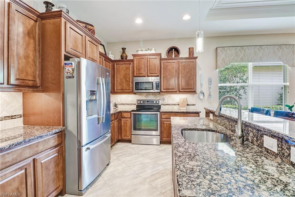 MANCHESTER SQUARE - Residential