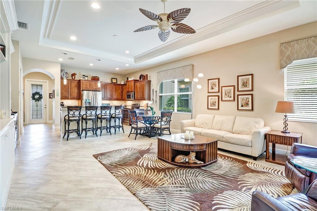 MANCHESTER SQUARE - Residential