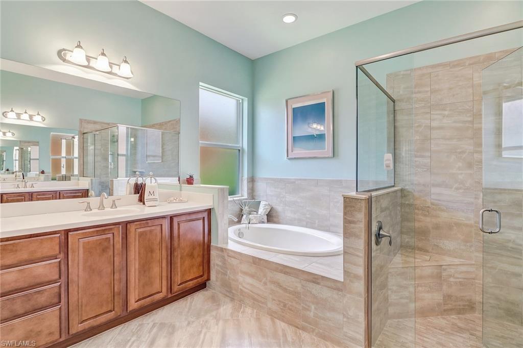 MANCHESTER SQUARE - Residential