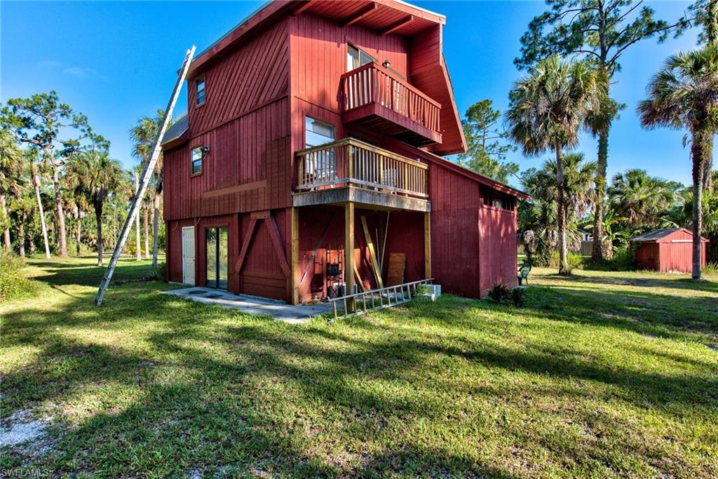 GOLDEN GATE ESTATES - Residential