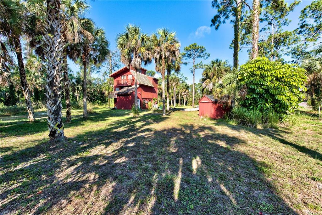 GOLDEN GATE ESTATES - Residential