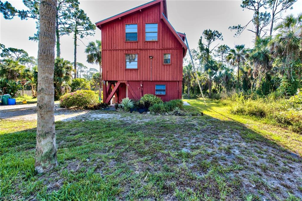 GOLDEN GATE ESTATES - Residential