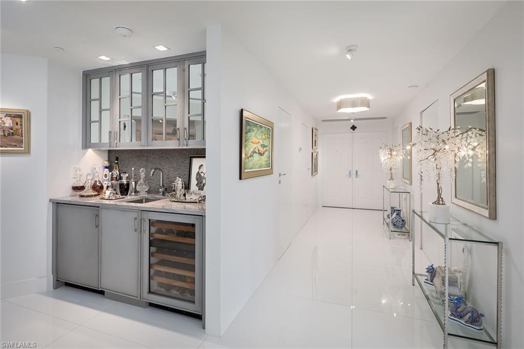 CONTESSA AT BAY COLONY - Residential