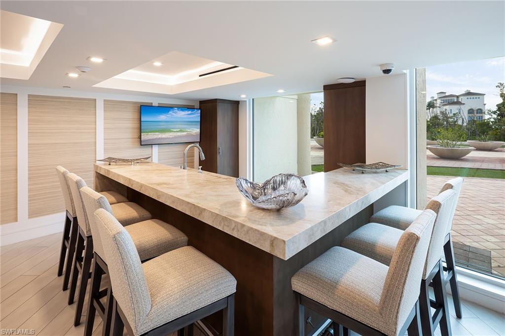 CONTESSA AT BAY COLONY - Residential