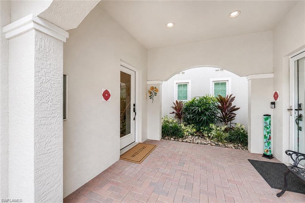 9111 Palmetto Ridge DR 201