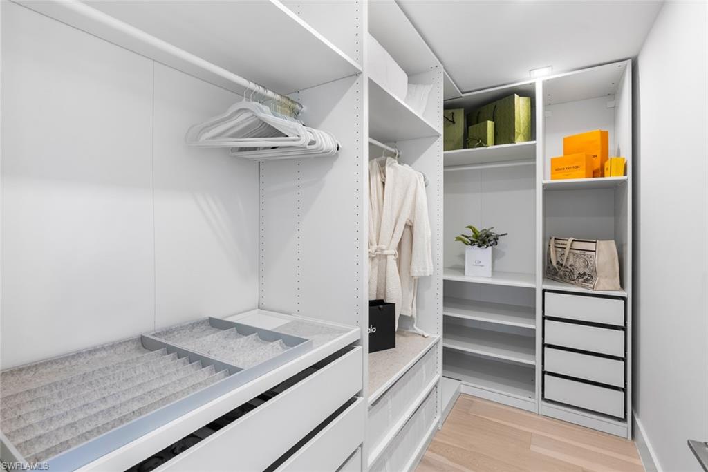 INOMAH - Residential