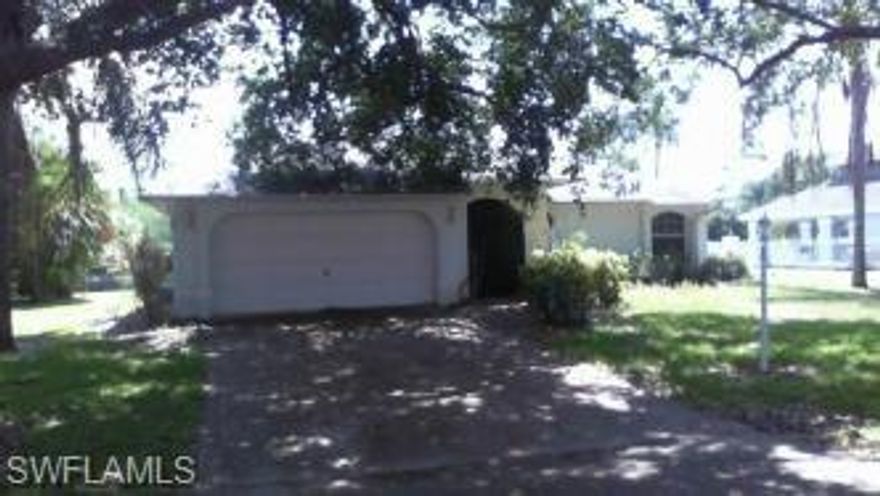 This is the one !!!     Directly facing middle of the lake and fountain with breathtaking views !!   Has as much or more living square footage as some 3/2 homes.  Upgraded kitchen, high vaulted ceiling in living room, mature landscaping !!   Needs floor coverings in living room and bedrooms, pick your style and colors!
Positioned right next door to community pool, so you get to enjoy a pool without upkeep and without obstructing the fabulous views of the lake.  Win-Win !!   Look at the comparables !   19013 Cypress View sold 249k 3/24/16 with 1753 living sf.as a 3/2 no pool and no lakeview, with enclosed porch comes to $128 per sq ft.  Also, 18954 Cypress View Dr.  with 1804 liv. sq ft. as 3/2 no pool and no lakeview sold 246k on 2/16, so $136 per sq ft.  Average price per sq ft. on these two comps on same street is $132. x 1502 sq ft on subject equals 198k (with a huge difference, This is on the center of the lake !)