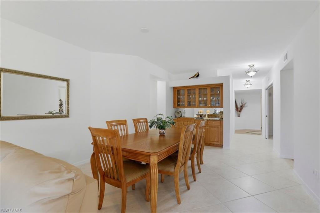 LIGHTHOUSE BAY - Residential