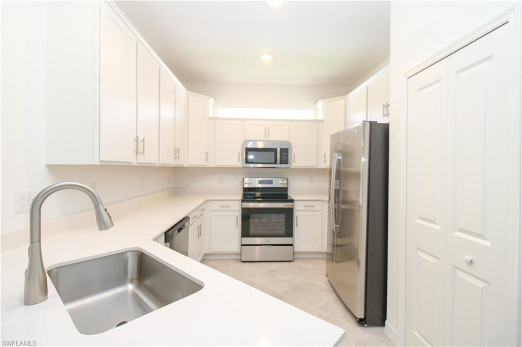 ORANGE BLOSSOM RANCH - Residential Lease