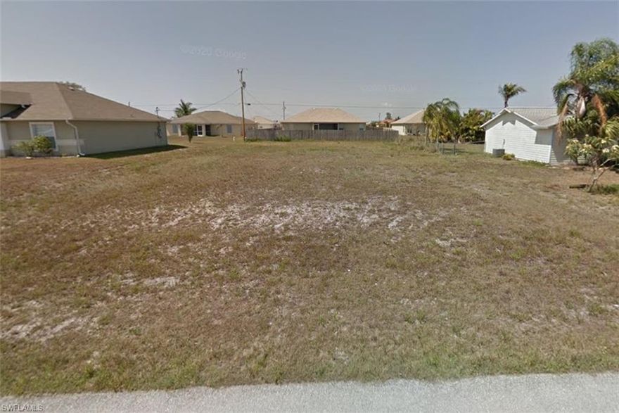 Single family building lot, PRICED TO SELL!  Close to Pine Island Rd shopping and dining!  This lot is not in a flood zone and is the perfect place for your new home. Buyer to be responsible for the balance of utility assessments.
