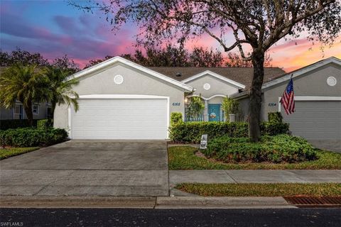 A home in NAPLES